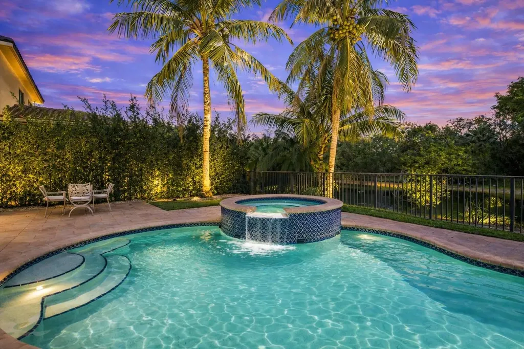 10221 Majestic Trail Parkland FL 33076