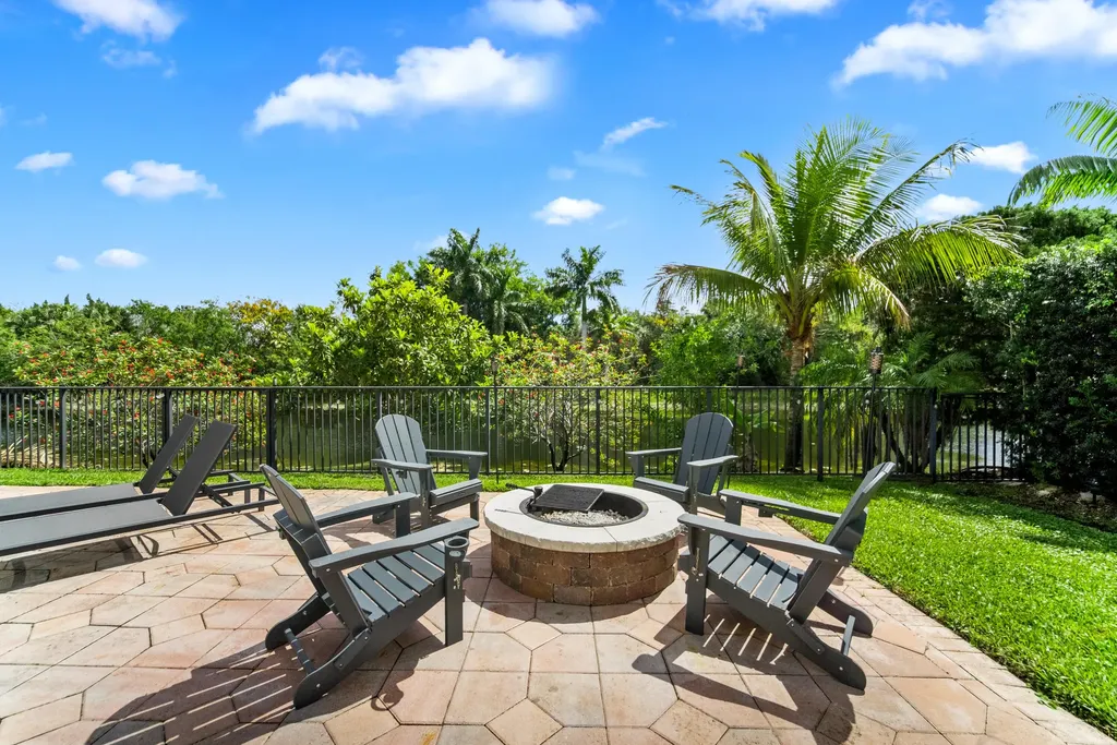 10221 Majestic Trail Parkland FL 33076