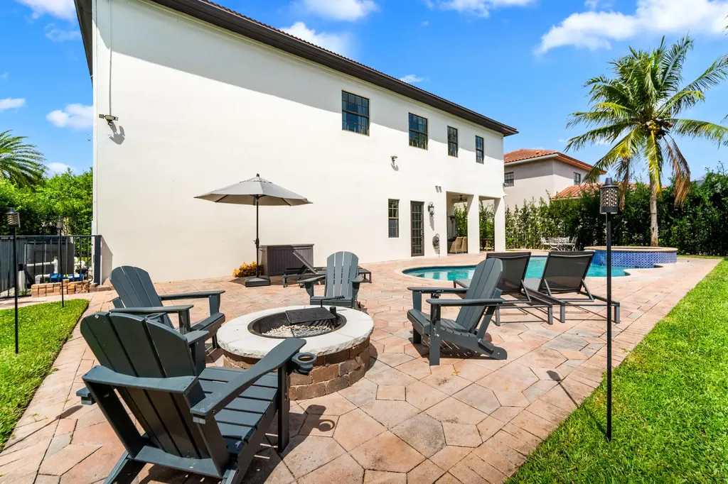 10221 Majestic Trail Parkland FL 33076