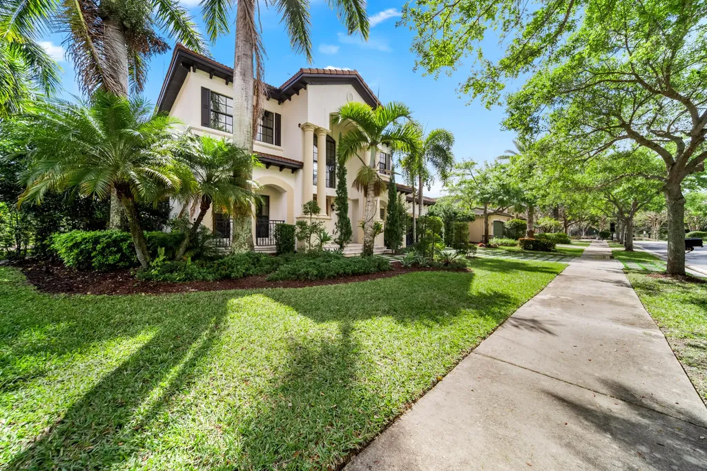 10221 Majestic Trail Parkland FL 33076