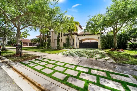 10221 Majestic Trail Parkland FL 33076