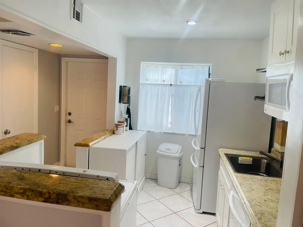 139 Sparrow Drive Royal Palm Beach FL 33411