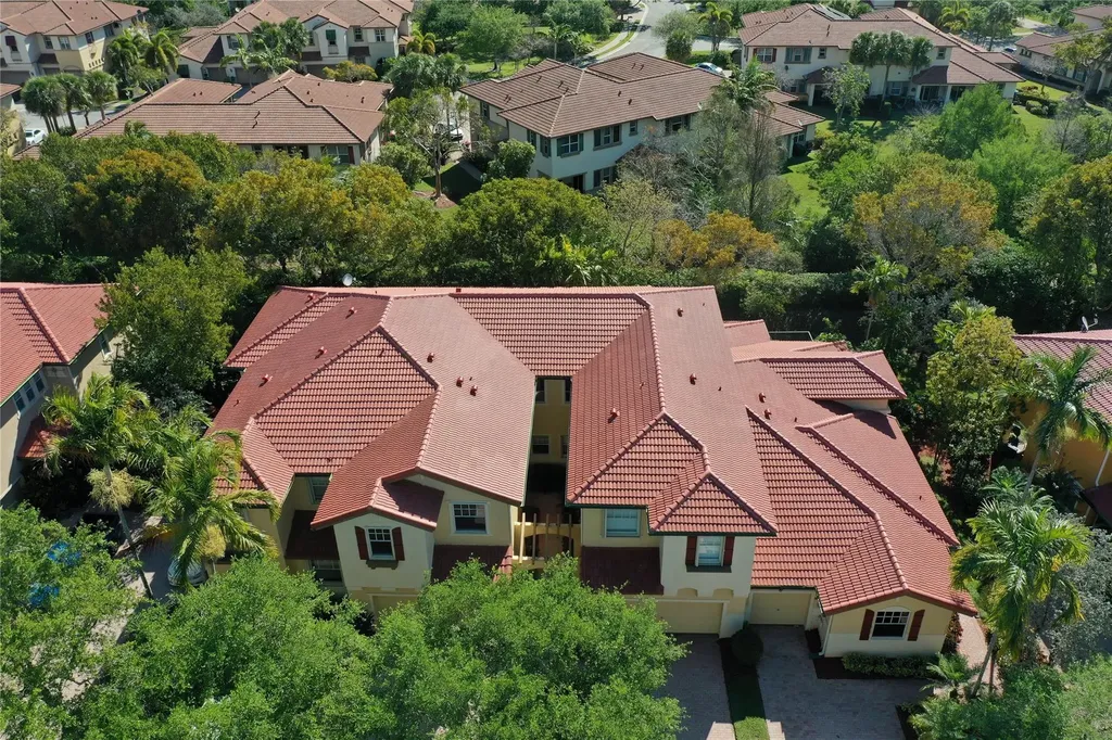 5773 NW 119th Terrace Coral Springs FL 33076