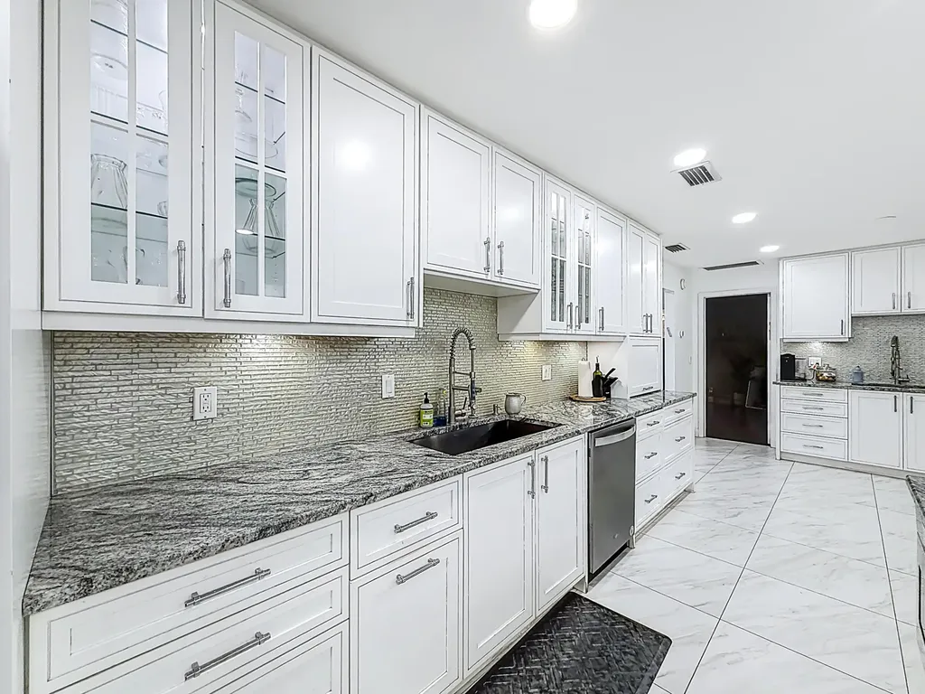 9990 NW 38th Street Coral Springs FL 33065