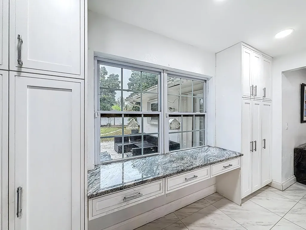 9990 NW 38th Street Coral Springs FL 33065