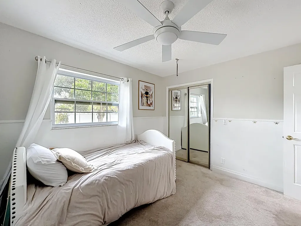 9990 NW 38th Street Coral Springs FL 33065