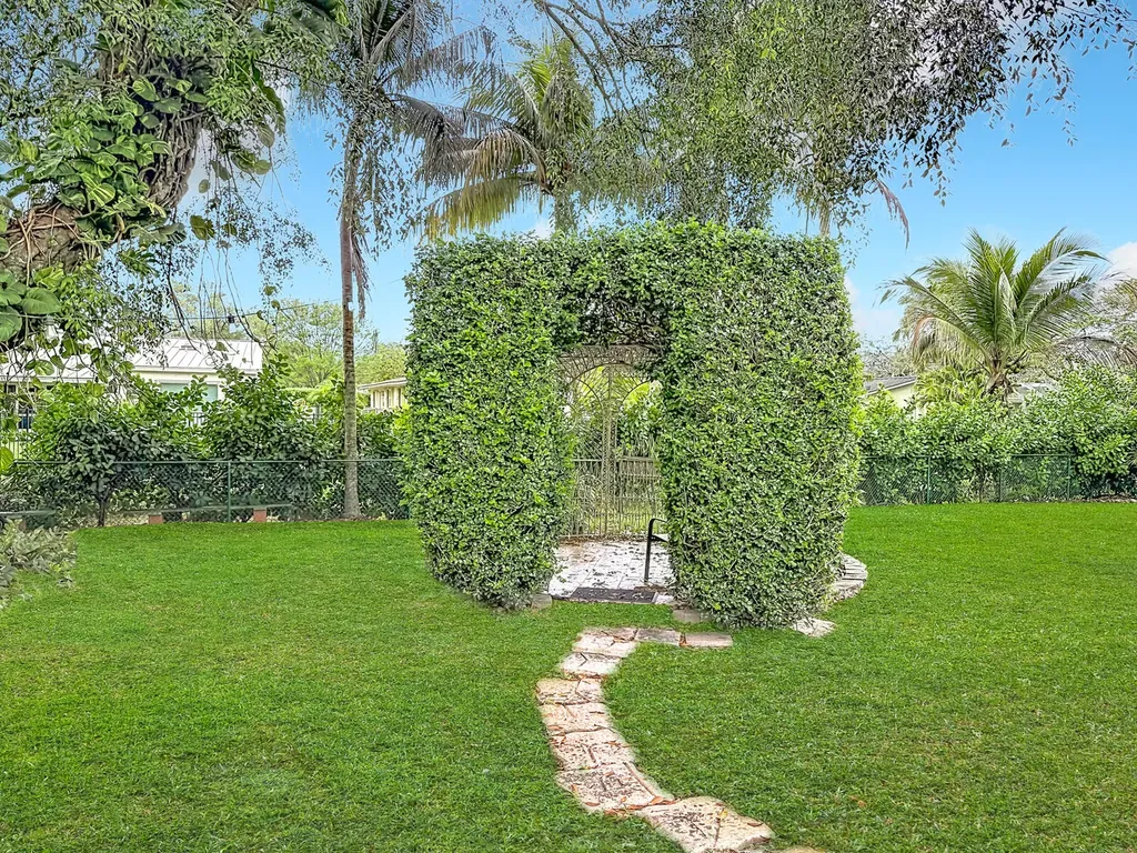 9990 NW 38th Street Coral Springs FL 33065