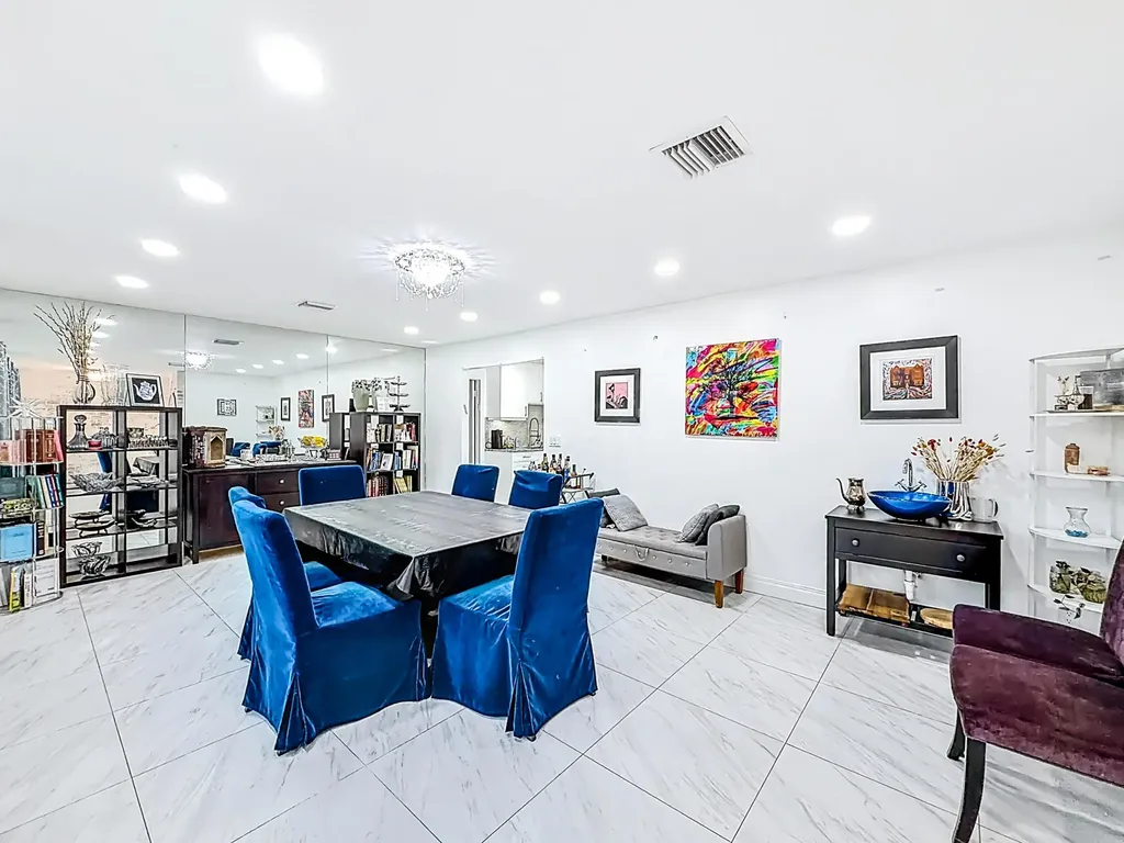 9990 NW 38th Street Coral Springs FL 33065