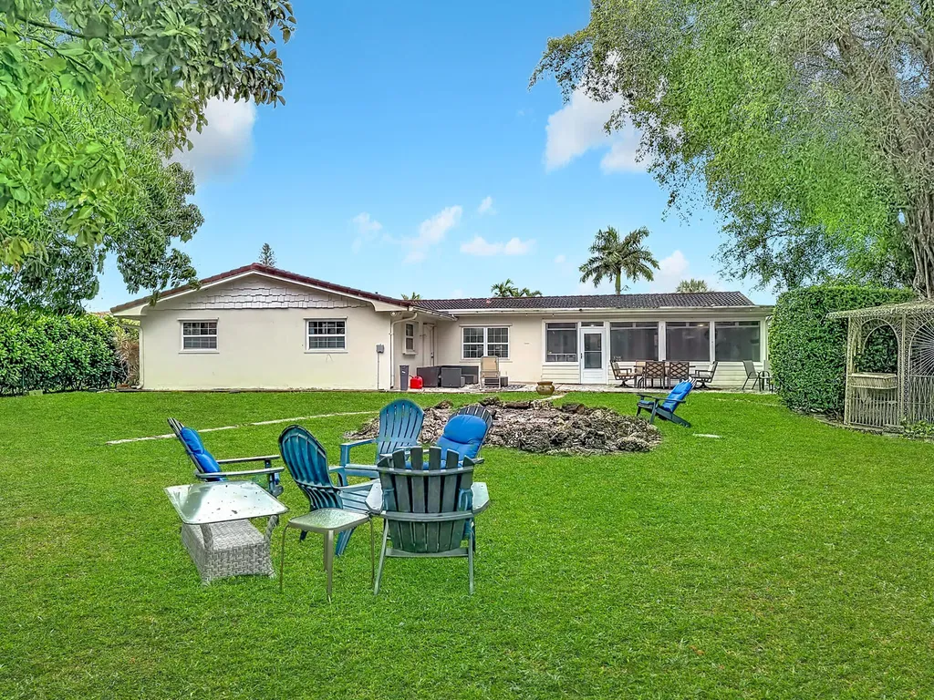 9990 NW 38th Street Coral Springs FL 33065