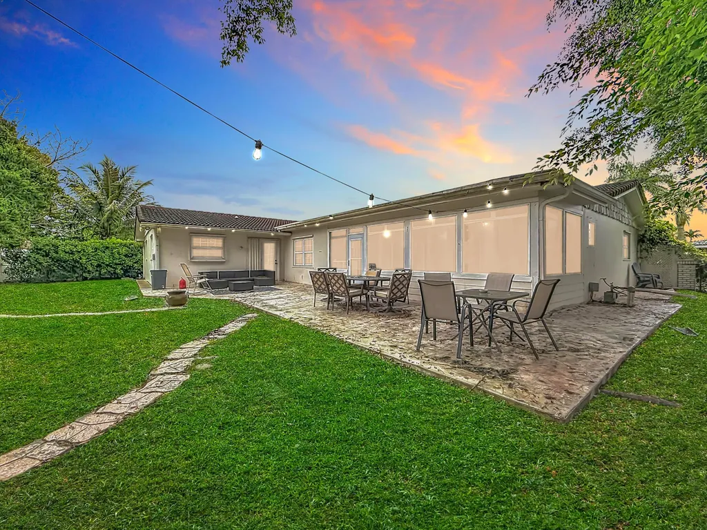 9990 NW 38th Street Coral Springs FL 33065