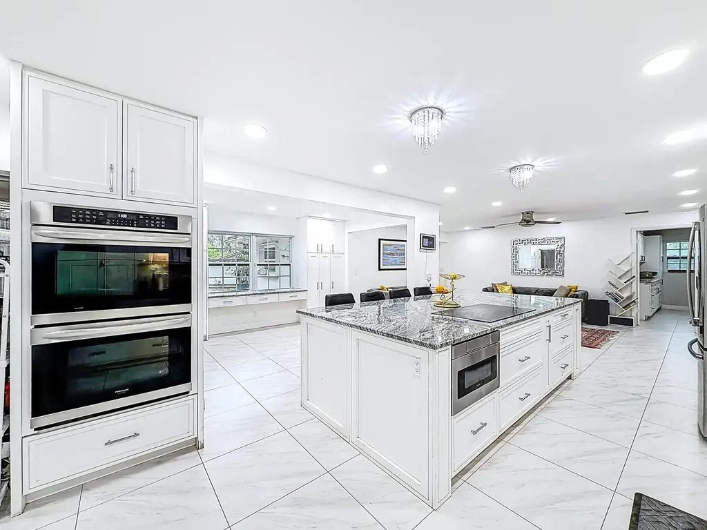 9990 NW 38th Street Coral Springs FL 33065
