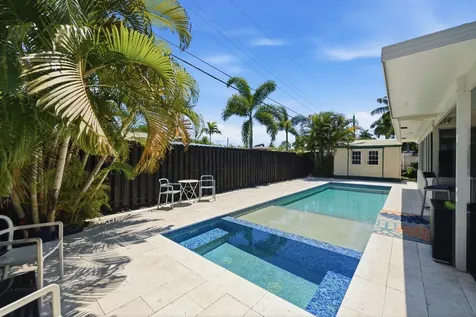 3690 NE 16th Avenue Oakland Park FL 33334