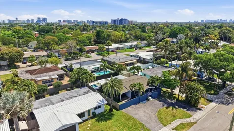 3690 NE 16th Avenue Oakland Park FL 33334