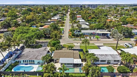 3690 NE 16th Avenue Oakland Park FL 33334
