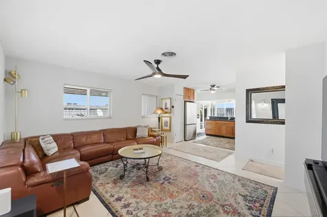 3690 NE 16th Avenue Oakland Park FL 33334