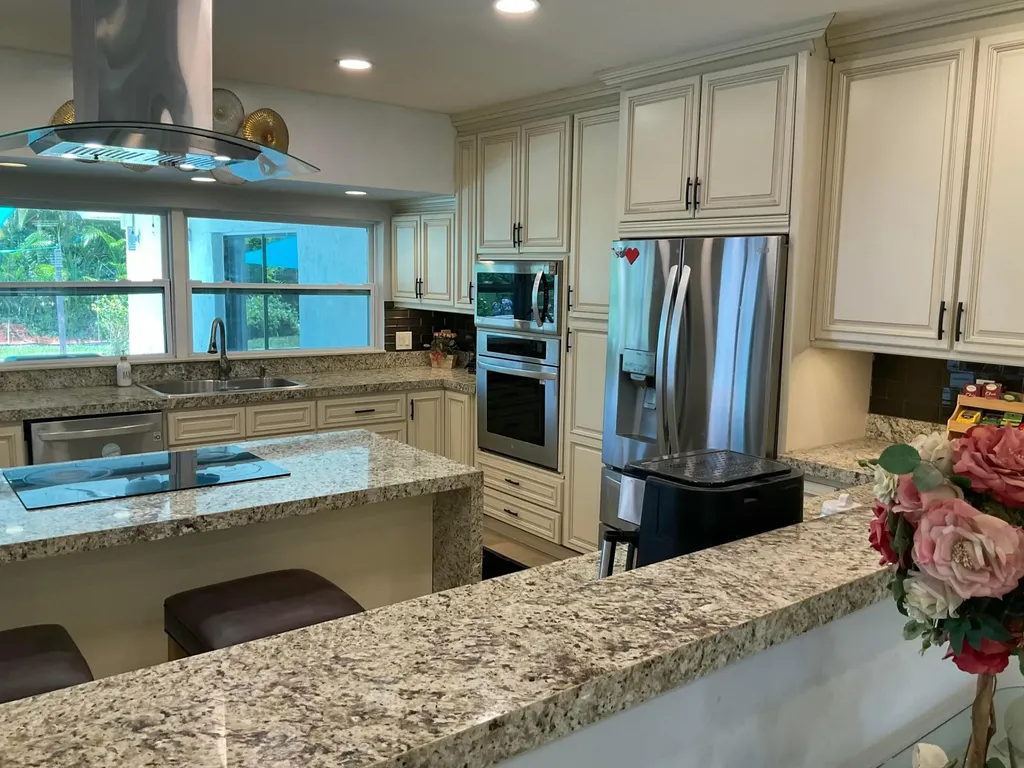 10477 NW 4th Street Coral Springs FL 33071