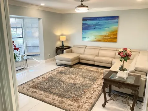10477 NW 4th Street Coral Springs FL 33071