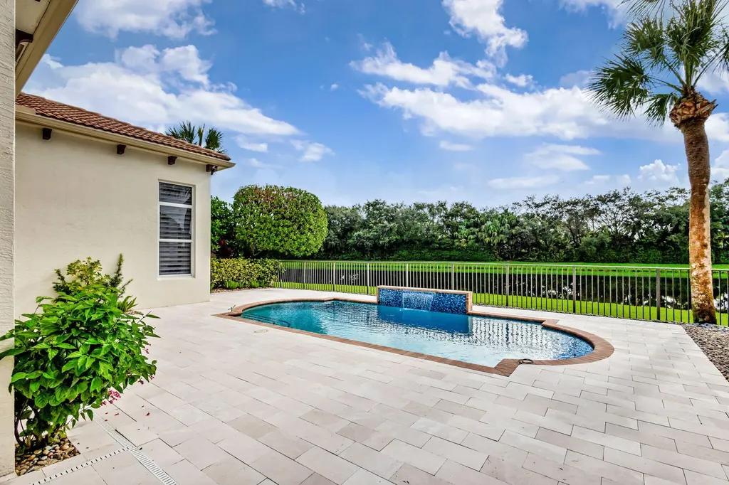 122 Andalusia Way Palm Beach Gardens FL 33418
