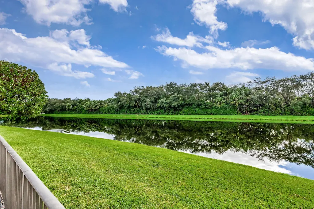 122 Andalusia Way Palm Beach Gardens FL 33418