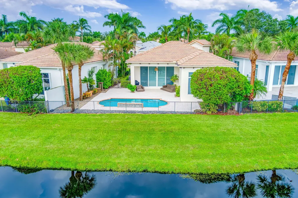 122 Andalusia Way Palm Beach Gardens FL 33418