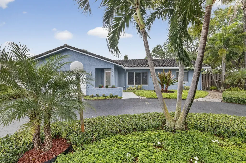 6800 NW 24th Terrace Fort Lauderdale FL 33309