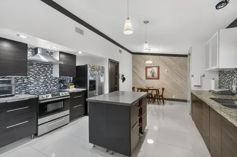 6800 NW 24th Terrace Fort Lauderdale FL 33309