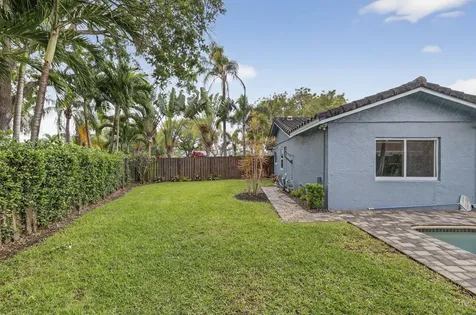 6800 NW 24th Terrace Fort Lauderdale FL 33309