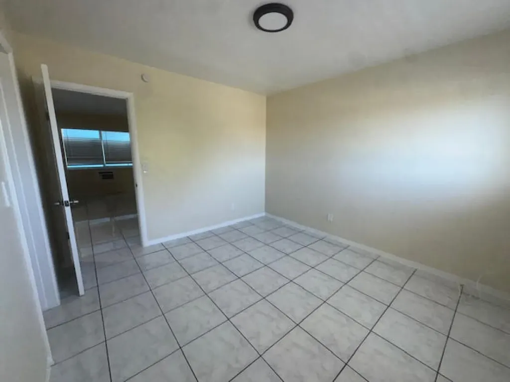 1751 NE 31st Street Pompano Beach FL 33064