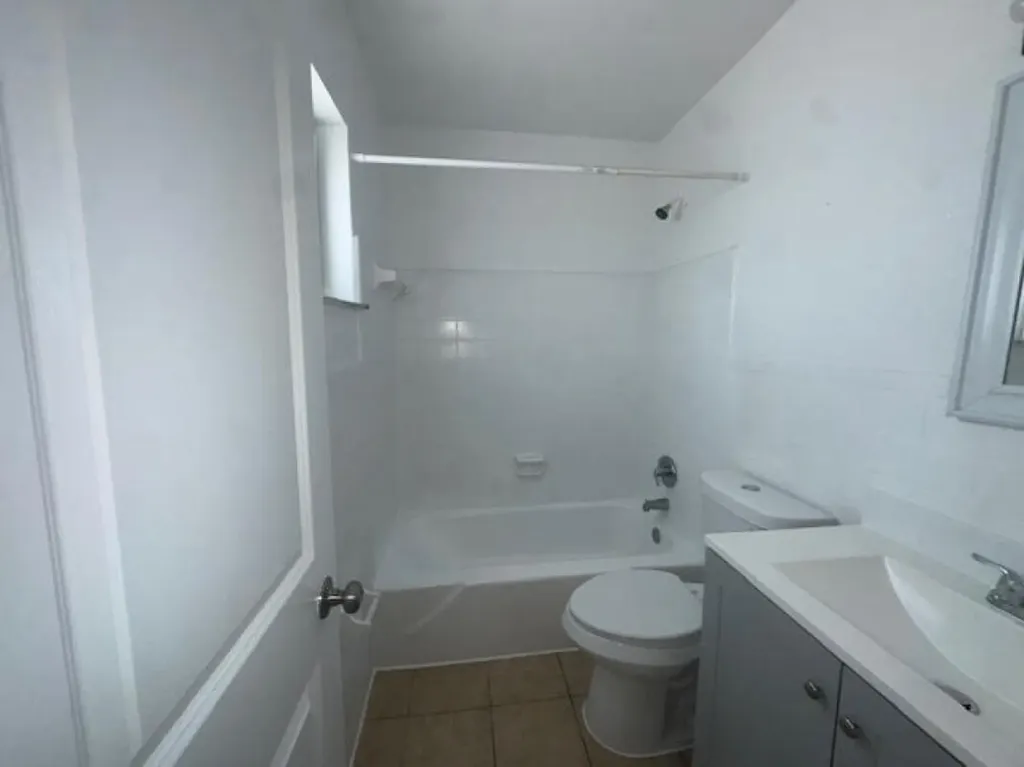 1751 NE 31st Street Pompano Beach FL 33064