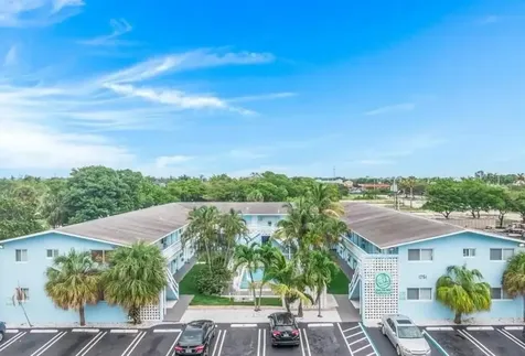 1751 NE 31st Street Pompano Beach FL 33064
