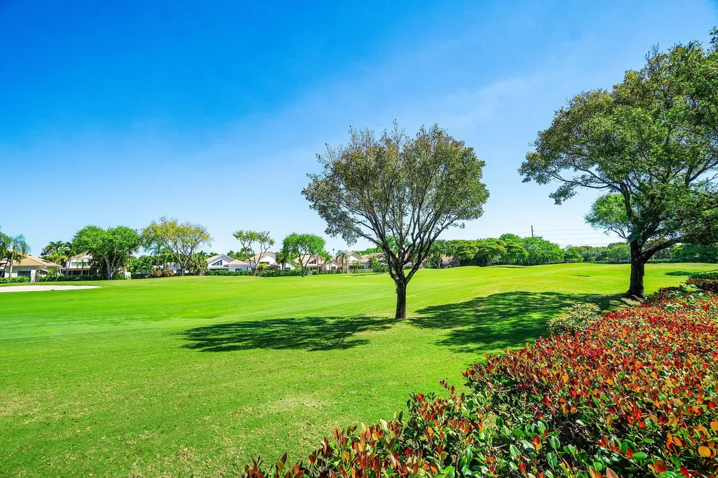 5082 Lake Catalina Drive Boca Raton FL 33496