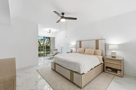 5082 Lake Catalina Drive Boca Raton FL 33496