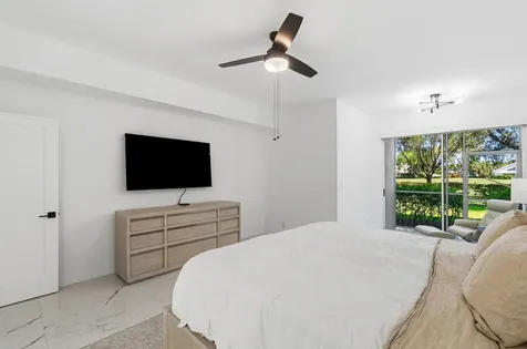 5082 Lake Catalina Drive Boca Raton FL 33496