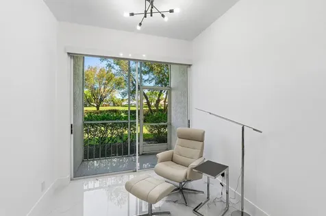5082 Lake Catalina Drive Boca Raton FL 33496