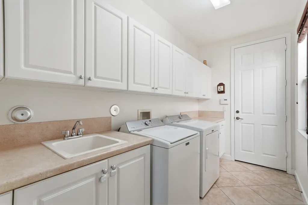 16155 Rosecroft Terrace Delray Beach FL 33446