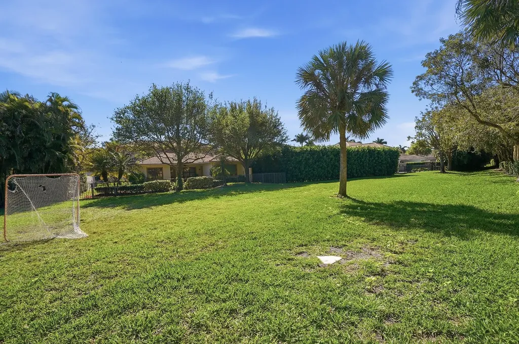 16155 Rosecroft Terrace Delray Beach FL 33446