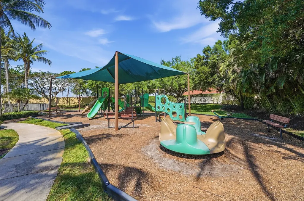 16155 Rosecroft Terrace Delray Beach FL 33446