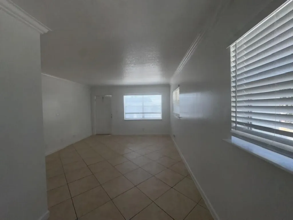 8 SE 19th Avenue Pompano Beach FL 33060