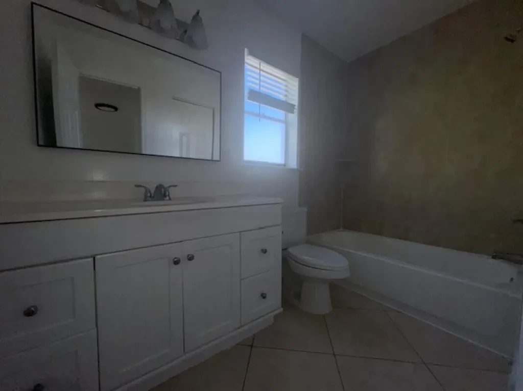 8 SE 19th Avenue Pompano Beach FL 33060