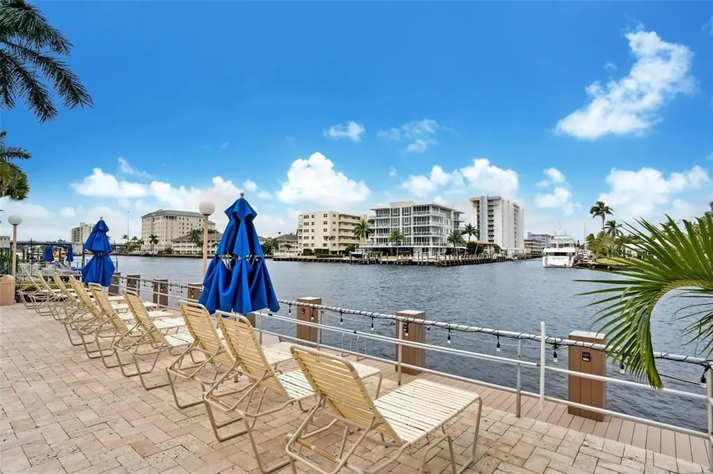 3233 NE 34th Street Fort Lauderdale FL 33308