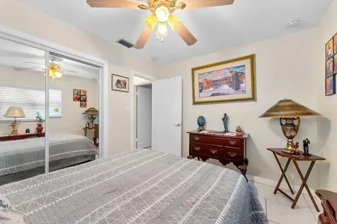 5713 NW 84th Terrace Tamarac FL 33321