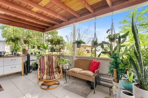 5713 NW 84th Terrace Tamarac FL 33321