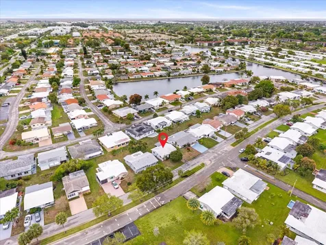 5713 NW 84th Terrace Tamarac FL 33321