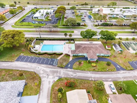 5713 NW 84th Terrace Tamarac FL 33321