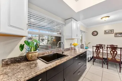 5713 NW 84th Terrace Tamarac FL 33321