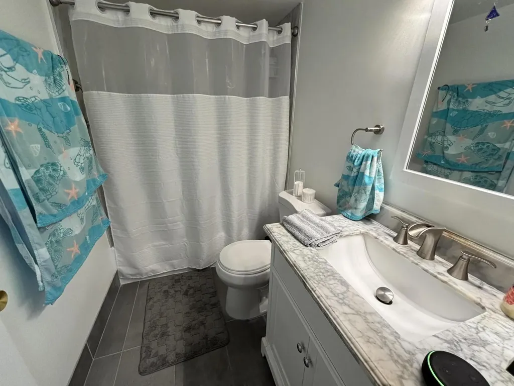 33 Abbey Lane Delray Beach FL 33446