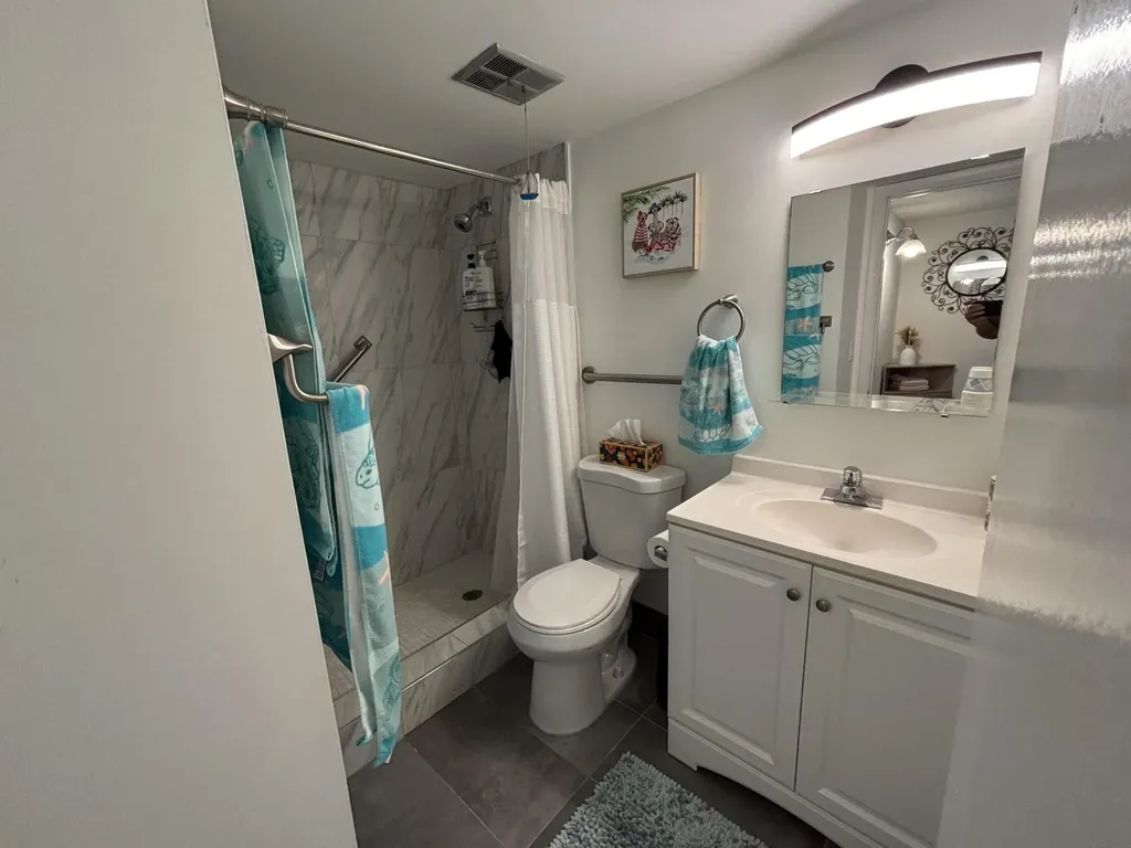 33 Abbey Lane Delray Beach FL 33446