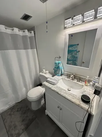 33 Abbey Lane Delray Beach FL 33446