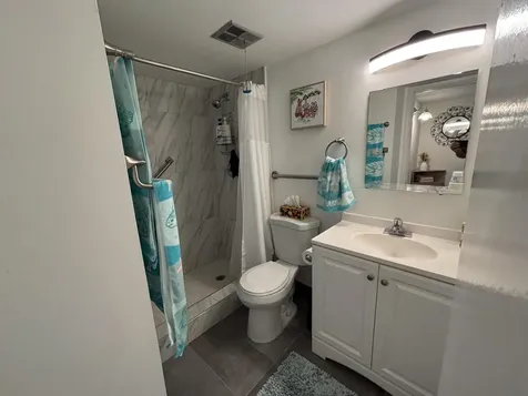33 Abbey Lane Delray Beach FL 33446