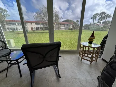 33 Abbey Lane Delray Beach FL 33446
